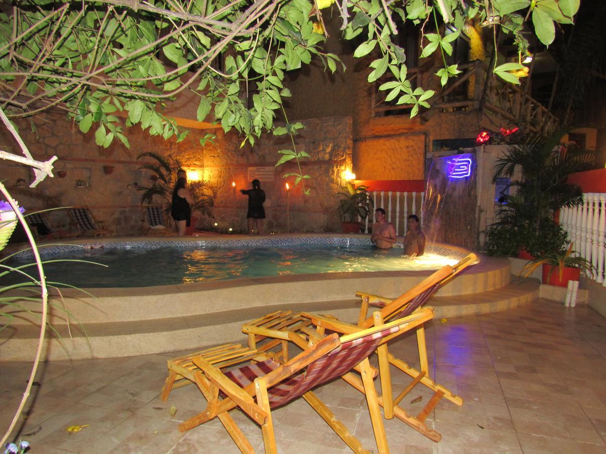 Hostal Pakaloro Montañita Exterior foto